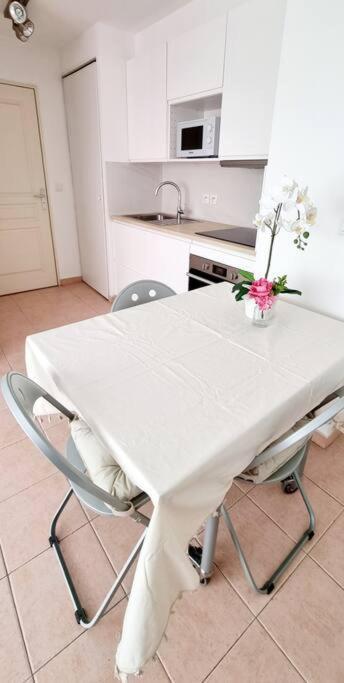 2 Pieces Appartement